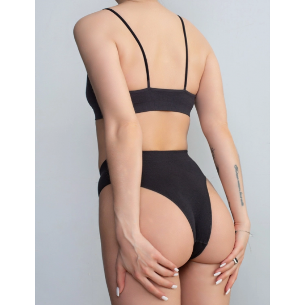 Бесшовный топ на тонких бретелях GIULIA CAMI TOP RIB