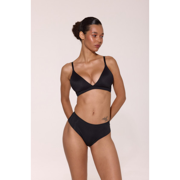 Мягкий браллет c поролоновыми сменными чашками LUNA 1528 Mira Мягкий браллет c поролоновыми сменными чашками LUNA 1528 Mira