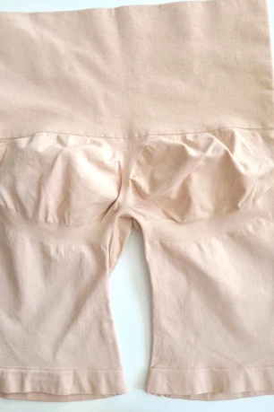 Беcшовные шортики PANTS c Push up эффектом