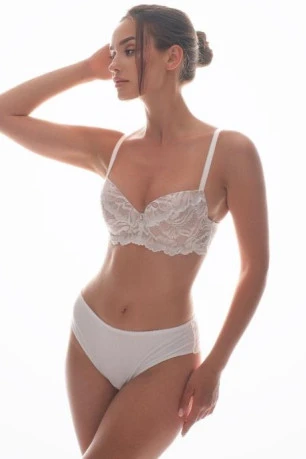Комплект белья с кружевом Marta Lingerie 215 Bianca