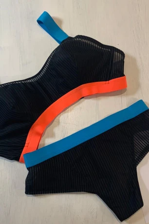 Комплект з тонким поролоном на широких бретелях Marta Lingerie 274 RAINBOW