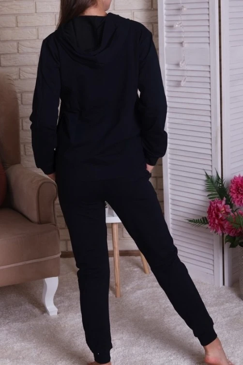 Спортивний костюм з капюшоном розмір М-L Nicoletta 88309 