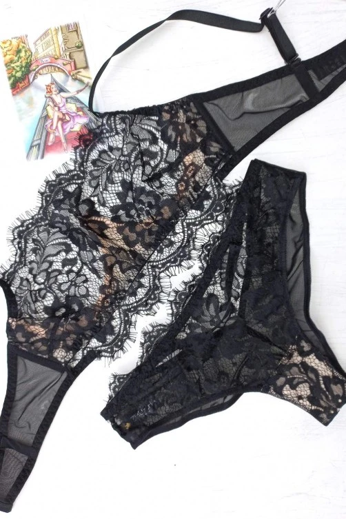 Комплект с изысканного кружева Zhu-Zha 230 LIZZY black